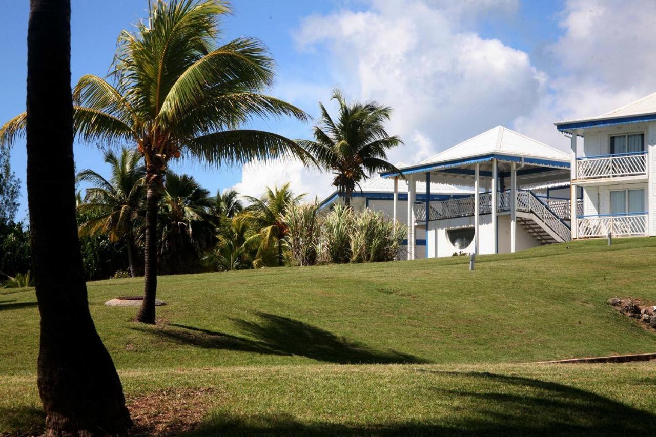 Vue Mer & Acces Direct A La Plage Avec Magnifique Piscine Surveillee Par Un Maitre Nageur Saint-Francois  Exterior foto